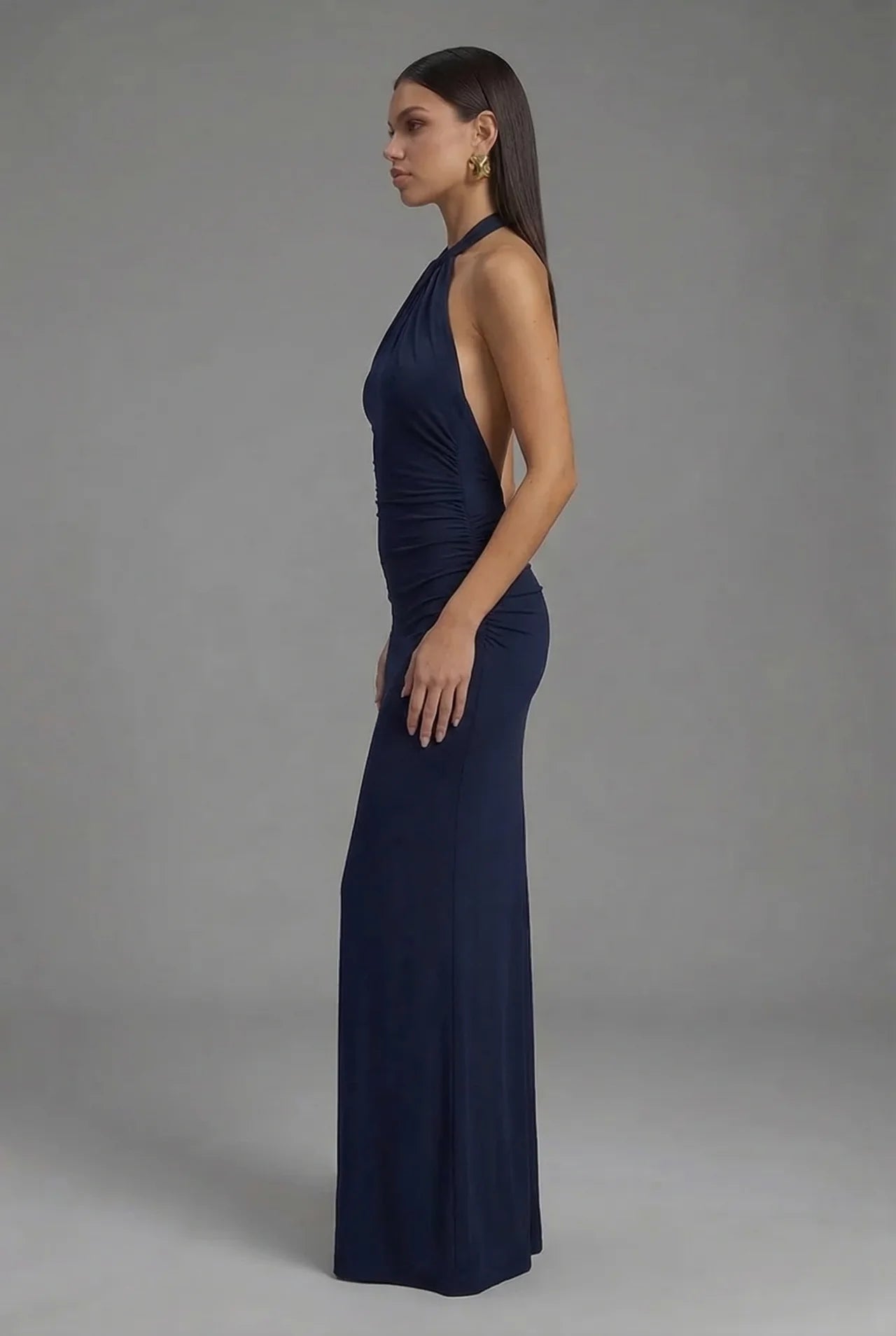 Elegant satin maxi dress with halter neck and back cutout for women