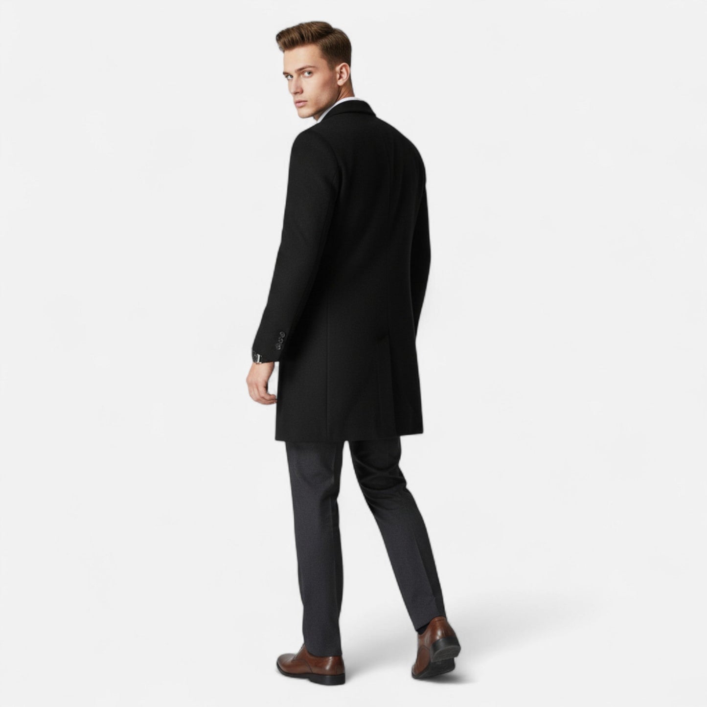 Manteau homme en laine - Élégance classique taillée