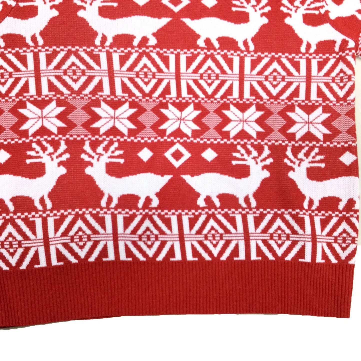 Knitted Christmas Sweater for Men with Crew Neck - Reese