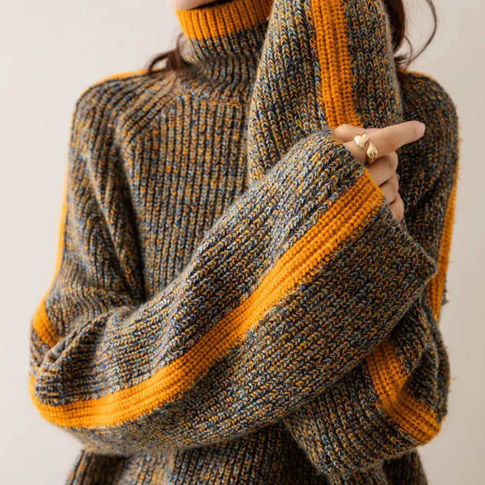 Stylish turtleneck sweater made of high-quality wool