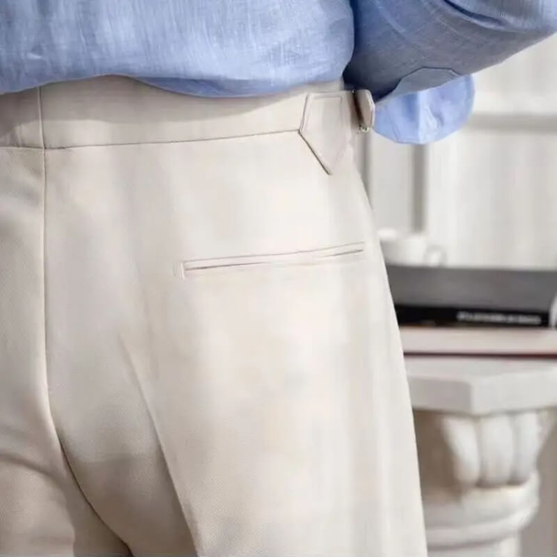 Shorts pour hommes modernes et décontractés à longueur genou