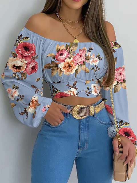 Crop-top épaules dénudées - Style bohème élégant avec manches longues