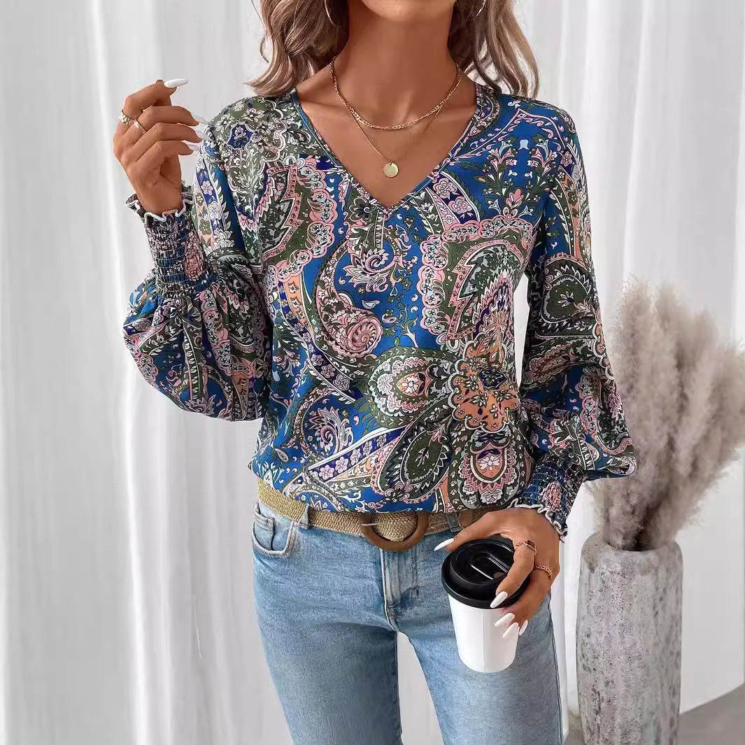 Printed Women's Blouse with V-Neck - Stylish & Comfortable Shirt with Lantern Sleeves