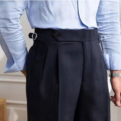 Shorts pour hommes modernes et décontractés à longueur genou