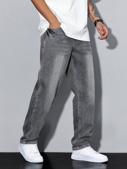 Men's jeans with straight leg regular fit