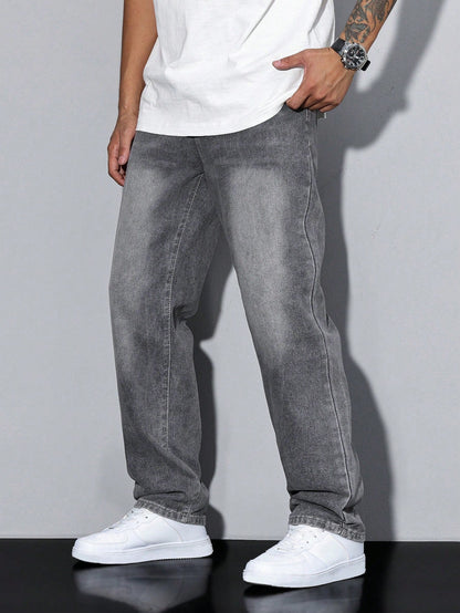 Men's jeans with straight leg regular fit