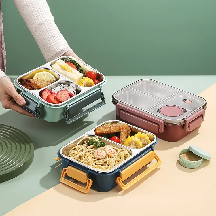 Récipient isolé pour le stockage des aliments