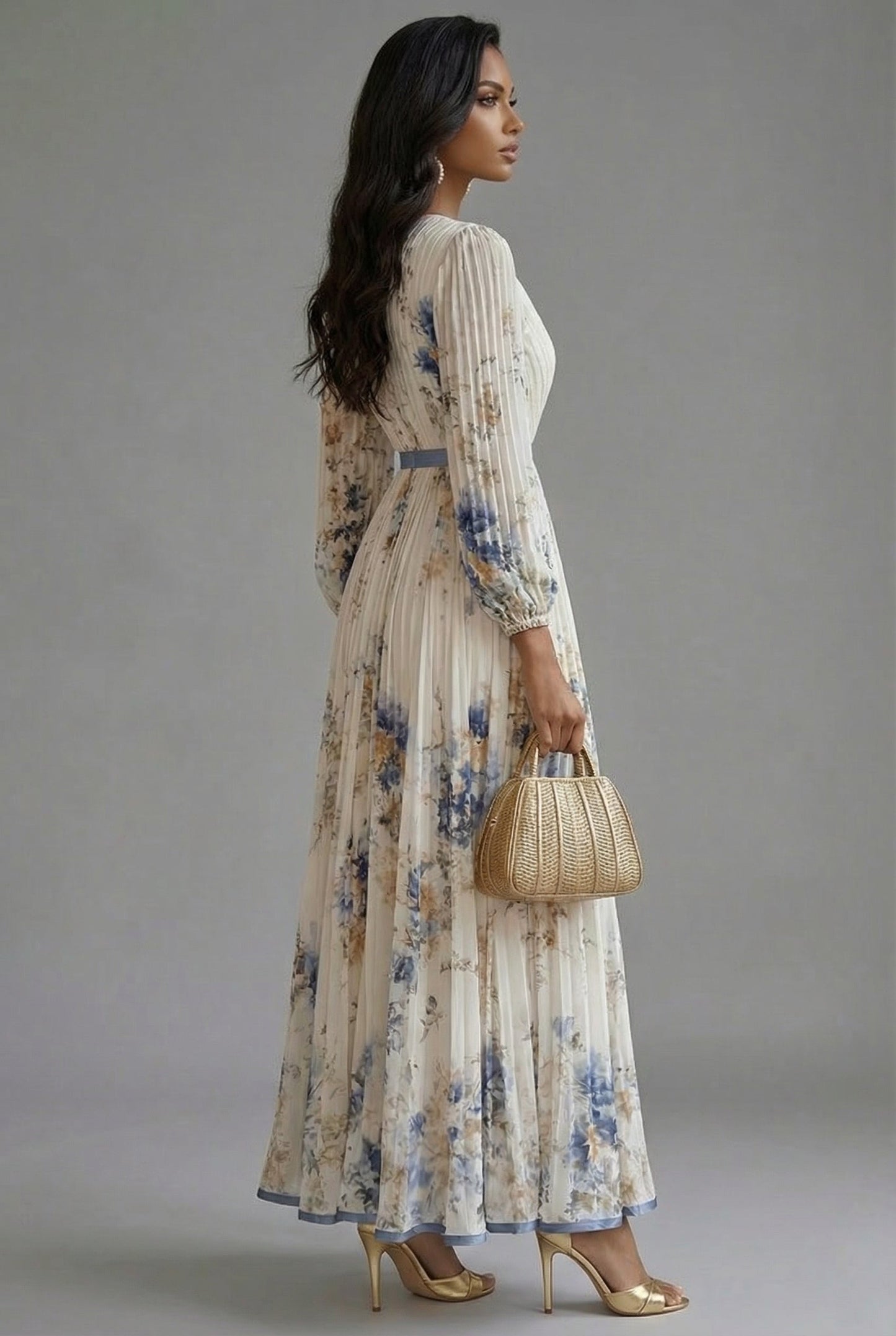 Robe maxi Ascot florale avec décolleté en V et manches longues