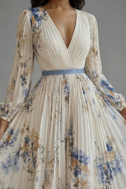 Robe maxi Ascot florale avec décolleté en V et manches longues