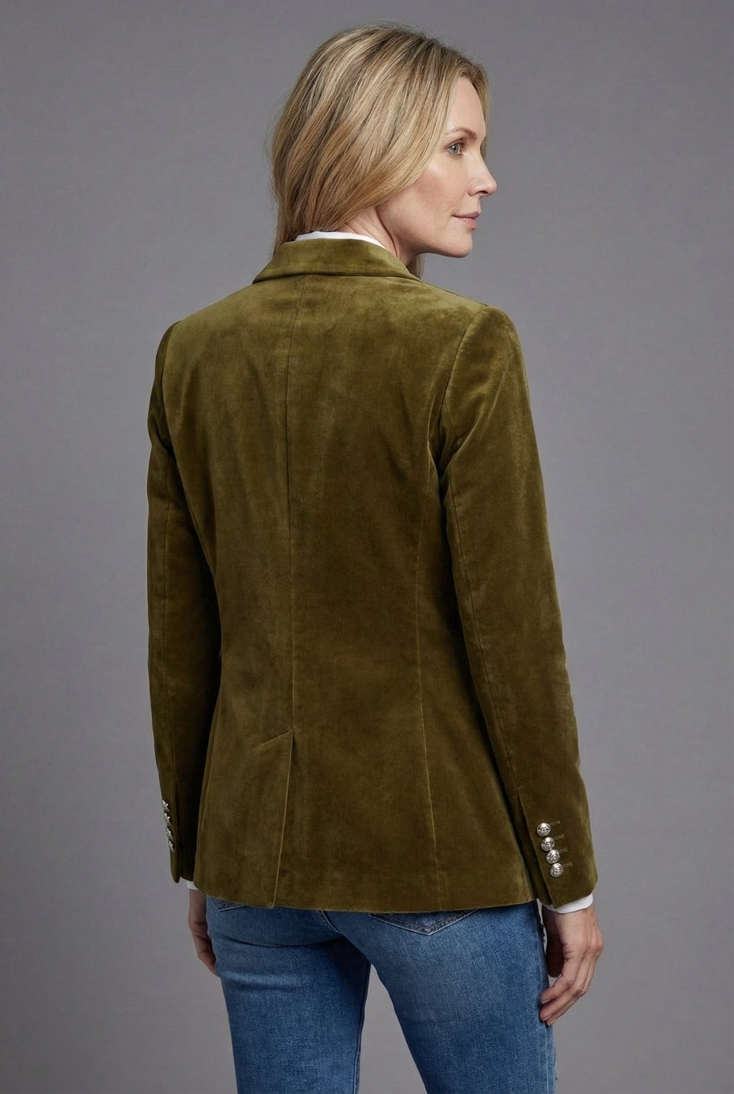 Blazer femme en velours – Veste cintrée et élégante pour occasions spéciales