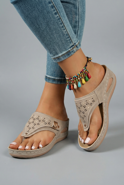 Sandales confortables pour femmes avec talon compensé et soutien de la voûte plantaire
