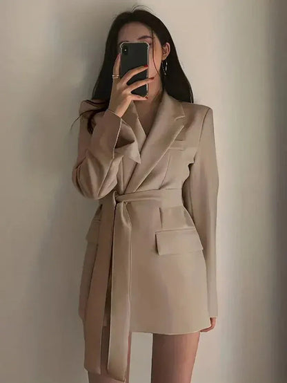 Robe blazer femme | Élégante, raffinée et parfaitement ajustée