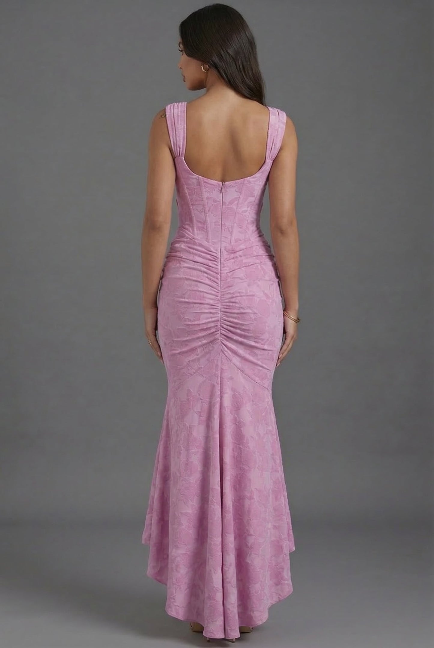 Robe longue corsetée florale avec fronces et ourlet queue de poisson pour invités de mariage