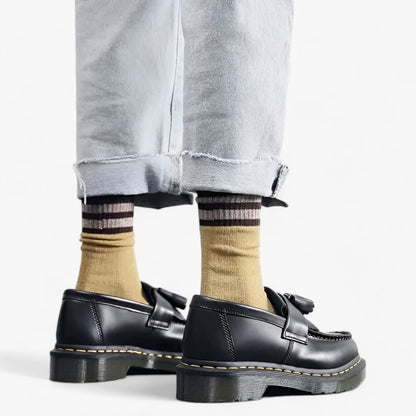 Les mocassins classiques tendance de Liam avec pompons