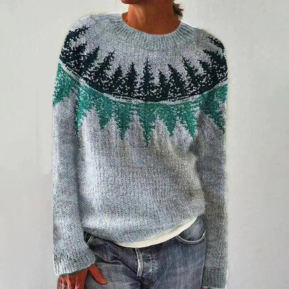 Pull femme multicolore à rayures, col bateau et tricot rétro.