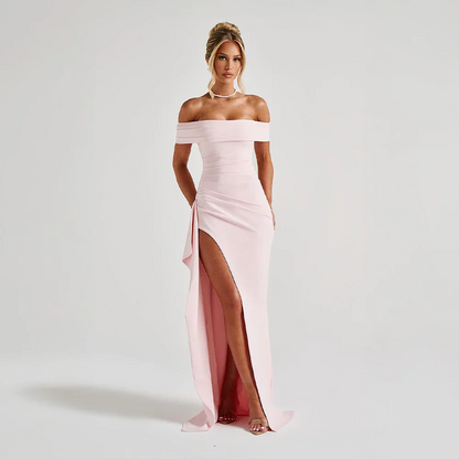 Robe longue femme en coton, épaules dénudées, fente sur le côté, idéale pour les journées d'été décontractées.